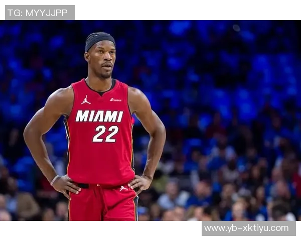 巴特勒半场状态火热8投6中贡献13分还送出4篮板4助攻表现全面